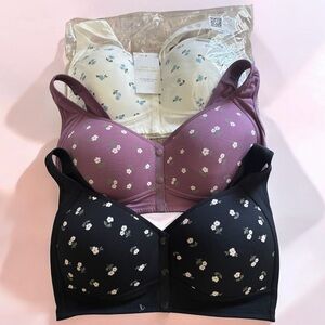 Daisy Bra Set of 3 Wireless Bras NWT